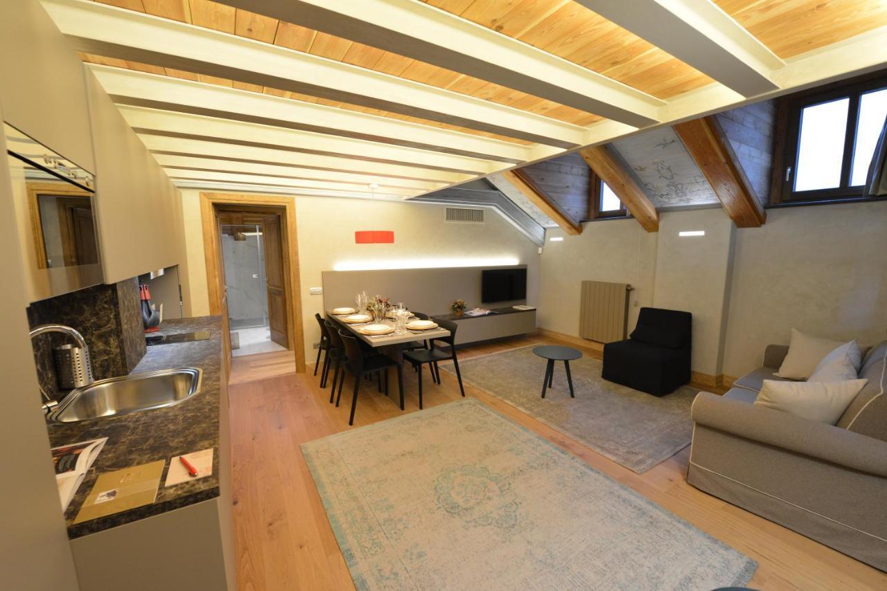 Le Reve Charmant Apartments - Via Sant'Orso,2 Aosta Quarto foto